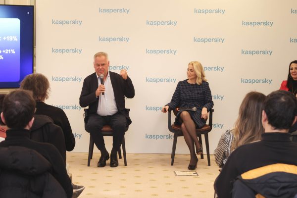 Kaspersky CEO’sundan Sert Çıkış: “Yapay Zekâ Ticari Bir Balondan İbaret”